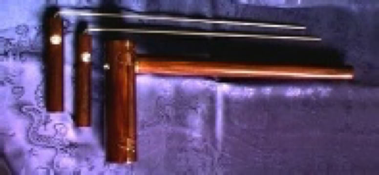 L rods in bamboo case